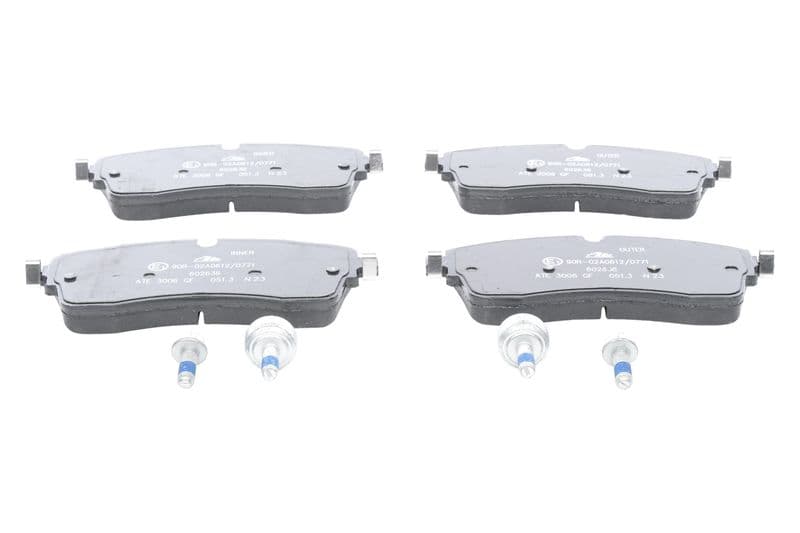 Remblokken set Voor (met remklauw geleidingsbouten), past: JAGUAR E-PACE  LAND ROVER DEFENDER, DISCOVERY SPORT, DISCOVERY V, RANGE ROVER EVOQUE, RANGE ROVER IV 1.5H-5.0 06.11-