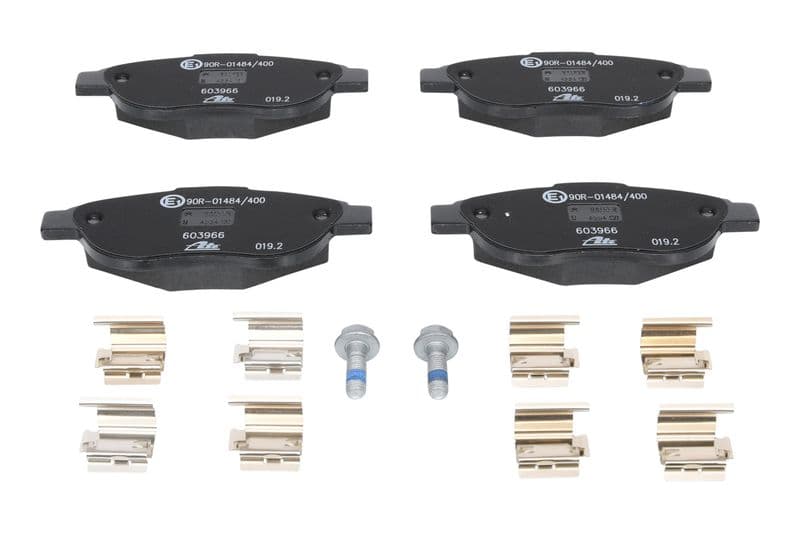 Remblokken set Voor (met extra's  met remklauw geleidingsbouten), past: CITROEN C3 I, C4, C4 I, XSARA, XSARA PICASSO  PEUGEOT 1007, 206, 207, 307 1.4-2.0D 02.98-