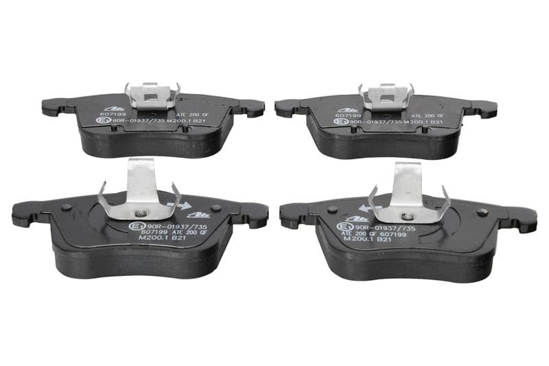 Remblokken set Voor , past: OPEL SIGNUM, VECTRA C, VECTRA C GTS  SAAB 9-3, 9-3X 1.8-3.2 08.02-02.15