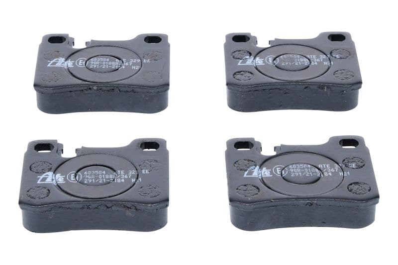 Remblokken set Achter , past: MERCEDES 124 (C124), 124 (W124), 190 (W201), C (W202), E (C124), E (W124) 1.8-3.0D 10.82-05.00