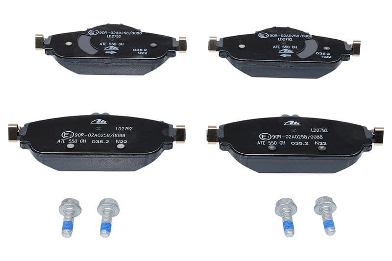 Keramische remblokken Voor (met remklauw geleidingsbouten), past: MERCEDES C (A205), C (C205), C T-MODEL (S205), C (W205), E (A238), E (C238), E T-MODEL (S213), E (W213) 1.5-2.2D 12.13-