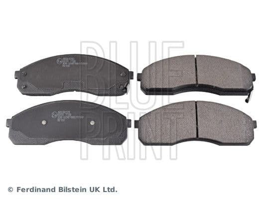 Remblokken set Voor , past: KIA CARNIVAL I, CARNIVAL II, PREGIO, PREGIO II 2.5-2.9D 08.95-