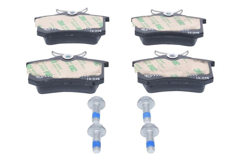 Remblokken set Achter (met remklauw geleidingsbouten), past: AUDI A1, A1 ALLSTREET, A1 CITY CARVER, A2, A3, A4 B5, A6 C5, A8 D2, TT  CITROEN BERLINGO, C2, C2 ENTERPRISE, C3 I 1.0-Electric 05.86-