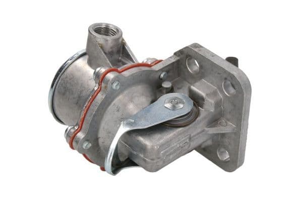 Mechanische brandstofpomp past: PERKINS 4.236, URSUS 5312, 5314  AKTIV FISCHER M 800  ALLIS CHALMERS 345  BERLIET 550K  BOSS 4/110, 4/88, 4/90, 5/5  BROOME & VADE CA2, CA3  CASE IH 475, 580 M