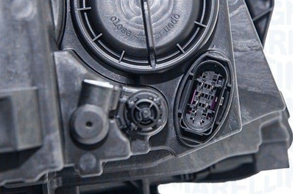 Koplamp Rechts (H15/H7/PY21W, elektrisch, met motor, met gloeilamp, kleur indicator: oranje) past: MERCEDES GLA X156 12.13-12.19