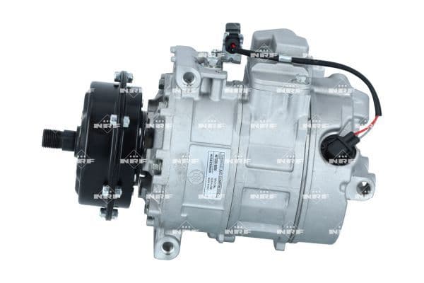 Airconditioning compressor past: VW CALIFORNIA T5 CAMPER, MULTIVAN T5, PHAETON, TOUAREG, TRANSPORTER T5 2.5D/5.0D 10.02-05.10