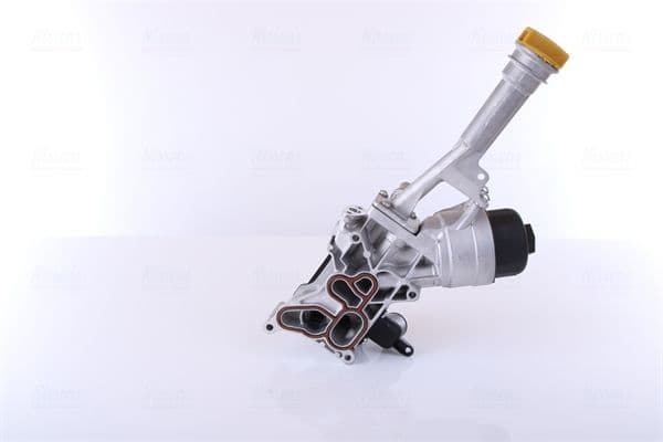 Olie radiator (met oliefilterbehuizing) past: ALFA ROMEO MITO  FIAT 500, 500 C, 500L, DOBLO, DOBLO CARGO, FIORINO, GRANDE PUNTO, IDEA, LINEA, PUNTO, PUNTO EVO, QUBO, STRADA, TIPO 1.3D/1.4 10.04-