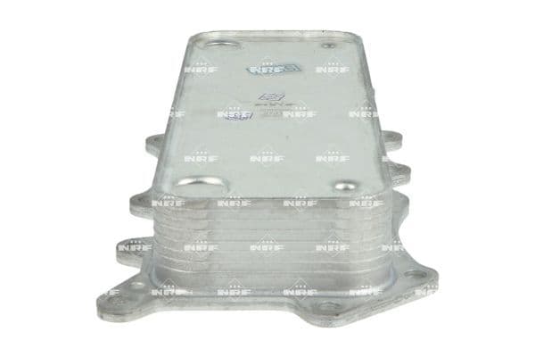 Oliekoeler past: MERCEDES C (CL203), C T-MODEL (S203), C T-MODEL (S204), C (W203), C (W204), CLC (CL203), CLK (A209), CLK (C209), CLS (C218), CLS (C219), CLS SHOOTING BRAKE (X218) 2.5-5.5 06.04-