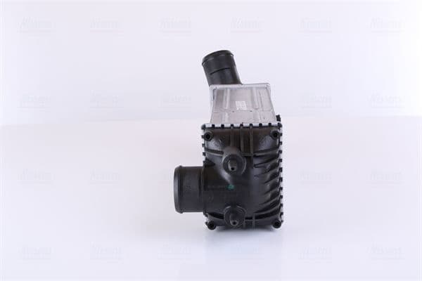 Toevoerluchtkoeler past: CITROEN C4, C4 I  PEUGEOT 307 1.6D/2.0D 10.03-07.11