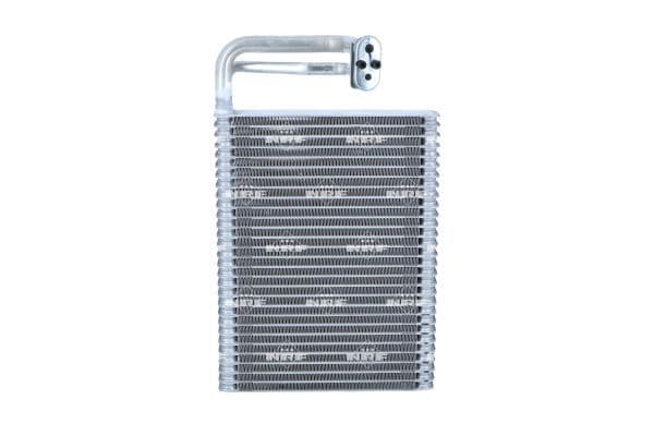 Airconditioning verdamper past: BMW 5 (F10), 5 (F11), 5 GRAN TURISMO (F07), 6 (F12), 6 (F13), 6 GRAN COUPE (F06), 7 (F01, F02, F03, F04)  ROLLS-ROYCE DAWN, GHOST I, WRAITH 1.6-6.6 02.08-