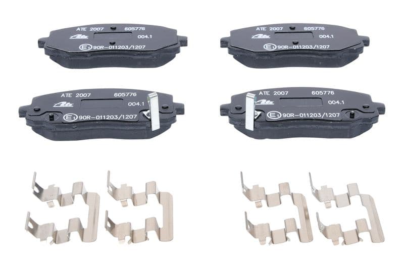 Remblokken set Voor , past: HYUNDAI I10 I, I20 I  KIA PICANTO I, PICANTO II 1.0-1.6 04.04-03.17
