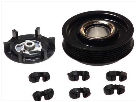 Airco compressor koppeling compleet (DENSO 7SEU17C 6PK 115mm) past: ALFA ROMEO MITO  CHEVROLET AVEO  FIAT DOBLO, DOBLO CARGO, GRANDE PUNTO, LINEA, PUNTO, PUNTO EVO, QUBO  FORD KA 1.3D/1.7D 09.03-