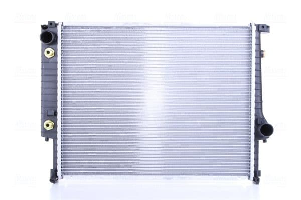 Motorradiator past: BMW 3 (E30), 5 (E34), 7 (E32) 2.0-3.0 09.83-07.96