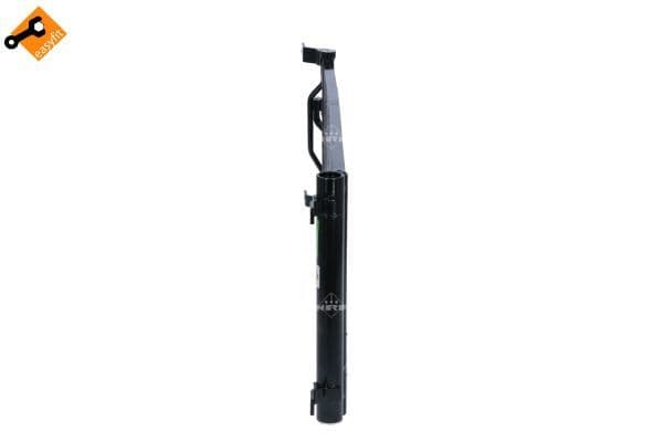 A/C condensator (met droger) past: CHEVROLET CAPTIVA  OPEL ANTARA A 2.0D/2.2D 12.10-