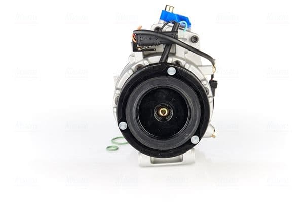 Airconditioning compressor past: BMW 7 (F01, F02, F03, F04), X6 (E71, E72) 3.0 06.07-07.14