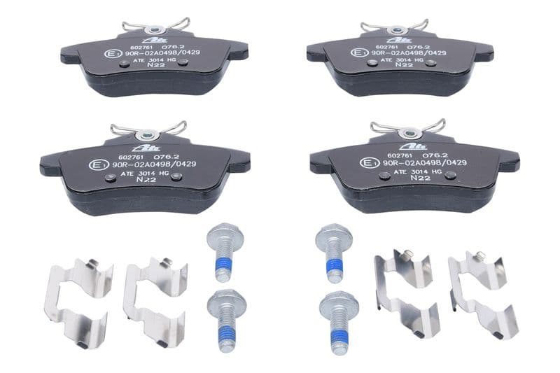 Remblokken set Achter (met extra's  met remklauw geleidingsbouten), past: DS DS 4, DS 5  CITROEN C4 II, DS4, DS5  FIAT TIPO  PEUGEOT 3008, 3008 I, 308, 308 I, 5008, 5008 I, 508 I 1.2-2.0DH 06.09-