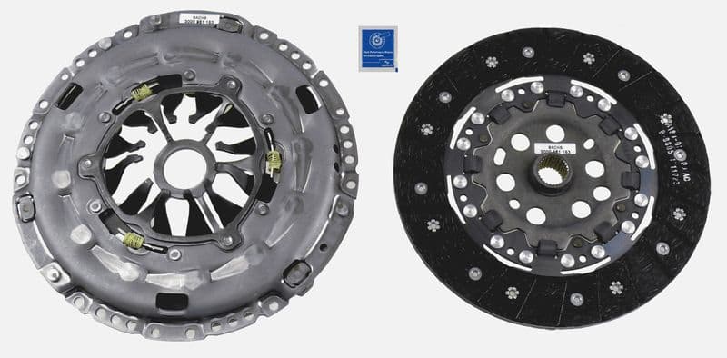 Zelfstellende koppelingskit (230mm) past: VW MULTIVAN T5, PASSAT B8, TRANSPORTER T5, TRANSPORTER T6, TRANSPORTER T6 / CARAVELLE T6 1.4/1.9D/2.0D 04.03-03.24