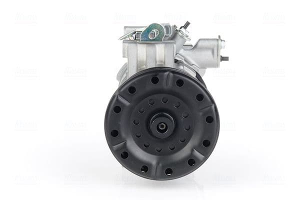 Airconditioning compressor past: TOYOTA YARIS 1.0/1.3 04.99-09.05