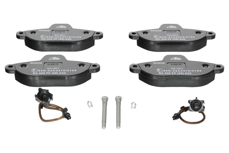Remblokken set Voor (met extra's), past: FIAT 500, PANDA, PUNTO, SEICENTO / 600  FORD KA 0.9-1.2LPG 11.97-