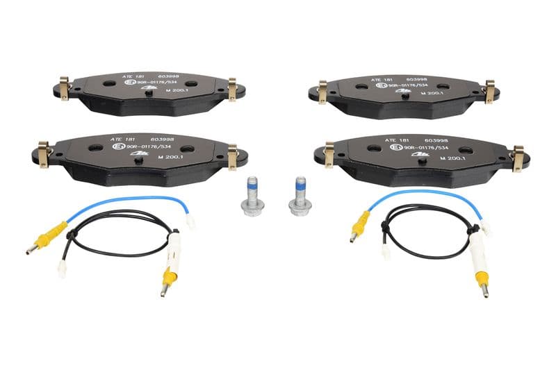 Remblokken set Voor (met remklauw geleidingsbouten), past: CITROEN C5 I, C5 II 2.0D/2.2D/3.0 03.01-09.08