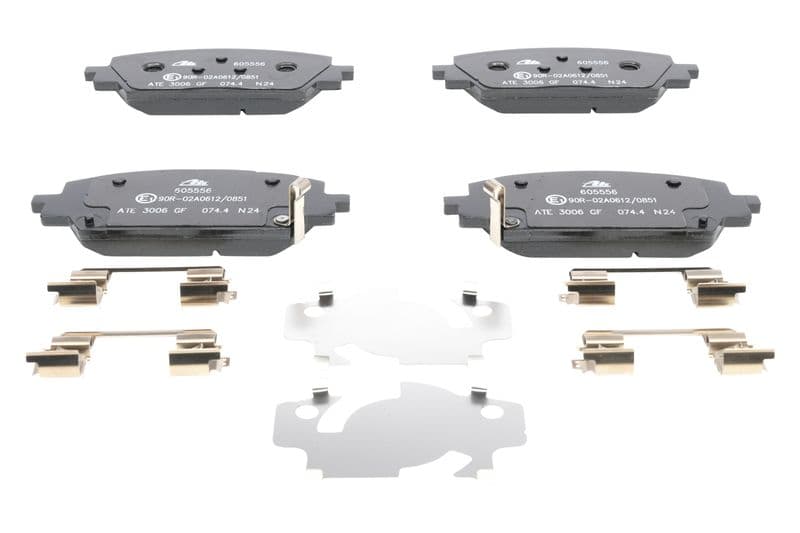 Remblokken set Voor , past: HYUNDAI SANTA FE IV, SANTA FE V  KIA SORENTO IV 1.6H/2.2D/2.5 03.20-