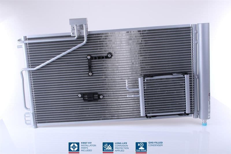 A/C condensator (met droger, (EN) additional fitting elements) past: MERCEDES C (CL203), C T-MODEL (S203), C (W203), CLK (C209) 2.2D/2.7D/3.0D 05.00-05.09