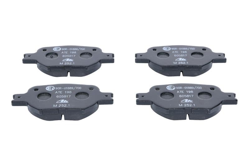 Remblokken set Voor , past: TOYOTA ALTEZZA, ALTEZZA GITA, BREVIS, CALDINA, CELICA, COROLLA, COROLLA VERSO, MARK II, MARK II IX, MATRIX, PROGRES, VEROSSA 1.8-3.0 10.97-07.07