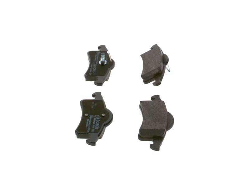 Remblokken set Achter (met een dempingskussen  met slot), past: JEEP CHEROKEE, GRAND CHEROKEE II 2.5-4.7 01.88-09.05