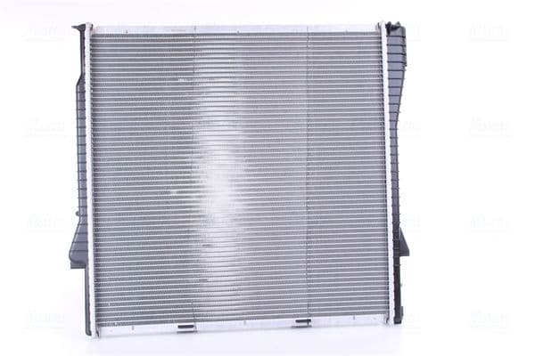 Motorradiator (handmatig, met eerst passende elementen) past: BMW X5 (E53) 3.0/3.0D 04.00-10.06