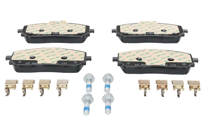 Remblokken set Voor , past: MERCEDES A (V177), A (W177), B SPORTS TOURER (W247), CLA (C118), CLA SHOOTING BRAKE (X118), EQA (H243), EQB (X243), G (W463), GLA (H247), GLB (X247) 1.3-Electric 01.18-