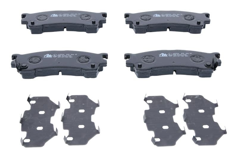 Remblokken set Voor (met een dempingskussen), past: FORD USA PROBE II  MAZDA 323 F V, 323 F VI, 323 S VI, 626 IV, 626 V, MX-6, PREMACY, XEDOS 6 1.6-2.5 08.91-03.05