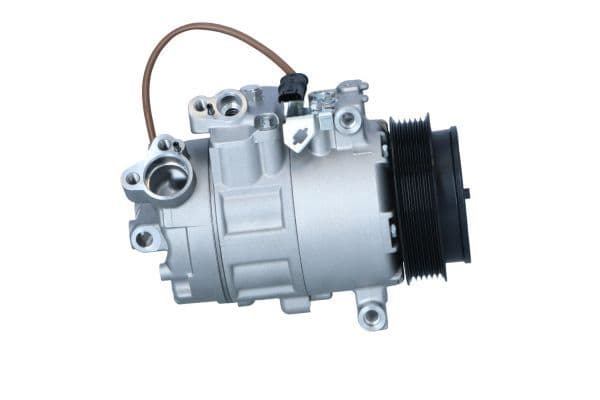 Airconditioning compressor past: BMW 1 (E81), 1 (E82), 1 (E87), 1 (E88), 3 (E90), 3 (E91), 3 (E92), 3 (E93), 5 (E60), 5 (E61), X1 (E84) 2.0D 06.04-06.15