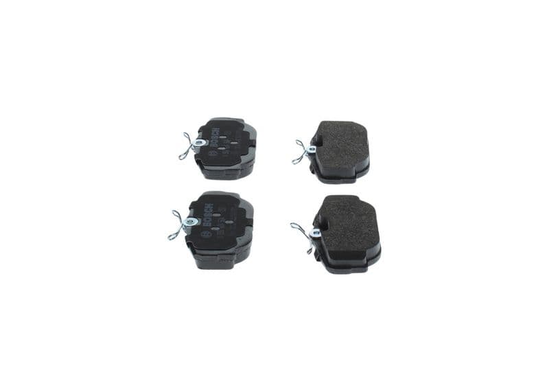 Remblokken set Achter , past: LAND ROVER DISCOVERY II, RANGE ROVER II 2.5D-4.6 07.94-06.04