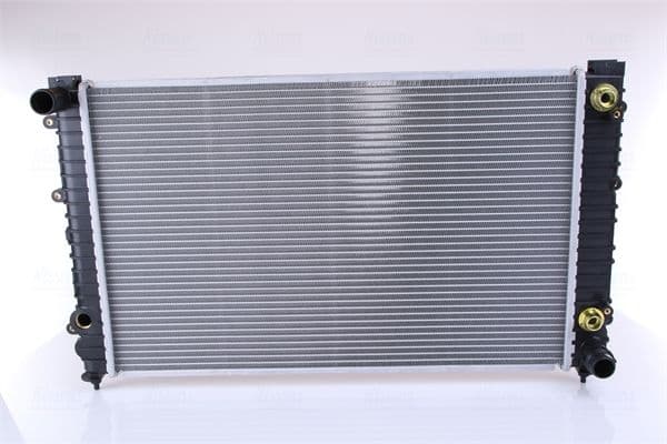 Motorradiator past: AUDI A8 D2 2.8/3.7/4.2 03.94-09.02