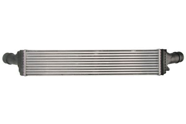 Toevoerluchtkoeler past: AUDI A4 ALLROAD B8, A4 B8, A5, A6 ALLROAD C7, A6 C7, A7, A8 D4, Q5  PORSCHE MACAN 2.0-3.0D 06.07-