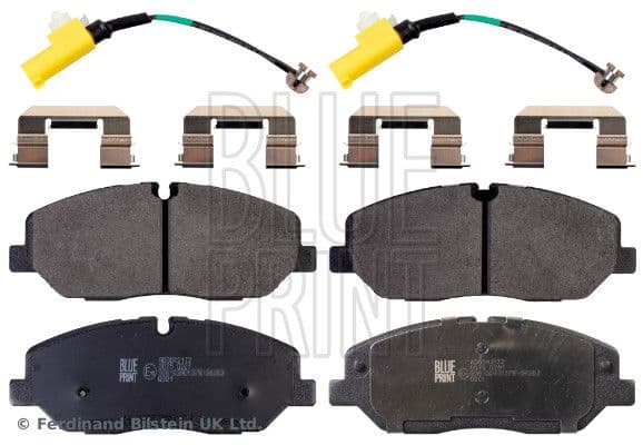 Remblokken set Voor , past: HYUNDAI H350 2.5D 04.15-