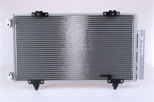 A/C condensator (met droger) past: TOYOTA AVENSIS 1.6-2.0D 09.97-02.03