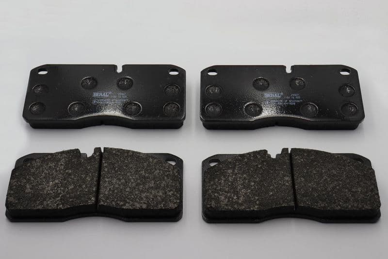 Remblokken set Achter/Voor MERITOR 2X68 past: IVECO EUROCARGO I-III, EUROFIRE II, MAGIRUS, TRAKKER I, ZETA  MERCEDES AXOR 2, UNIMOG  RVI MIDLINER  VOLVO FL4, FL6 130/7AA-Dover-TD63ES 01.77-