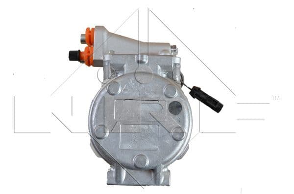 Airconditioning compressor 12V (R134a) past: JOHN DEERE 3200 A, 3200 AX, 3400 A, 3400 AX, 5070M 2WD, 5070M 4WD, 5080R, 5080RN, 5090R, 5090RN, 5100R, 5100RN, 5620, 5720, 5820, 6010 SE, 6020 SE, 6100