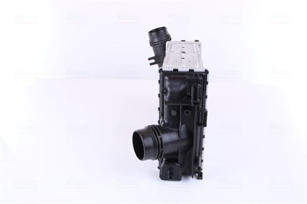 Toevoerluchtkoeler past: NISSAN QASHQAI II, QASHQAI III 1.3/1.3H 08.18-