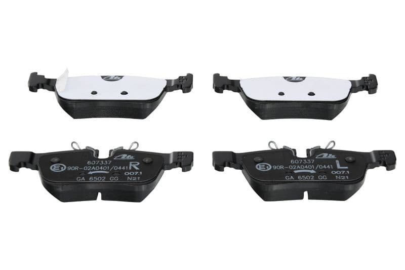 Remblokken set Achter , past: VOLVO S60 III, S90 II, V60 II, V90 II, XC60 II 2.0-2.0H 03.16-