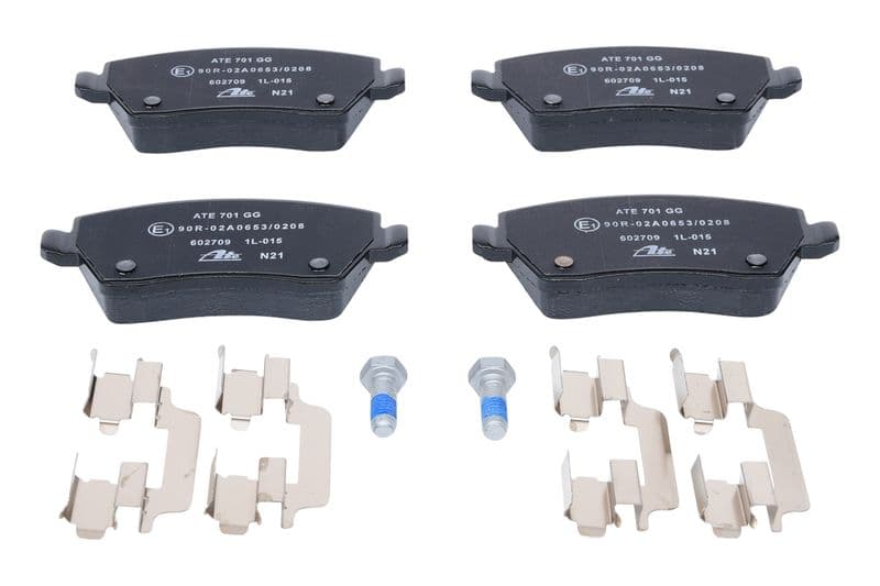 Remblokken set Voor (met extra's  met remklauw geleidingsbouten), past: MERCEDES CITAN MIXTO (DOUBLE CABIN), CITAN (MPV), CITAN/MINIVAN (W415)  DACIA DOKKER, DUSTER, LODGY 0.9-Electric 01.03-