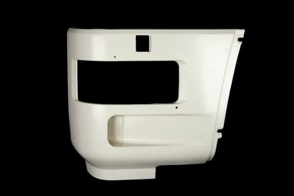 De hoek van de bestuurderscabine onderste deel Links met koplampgat past: DAF 95 XF 01.97-09.02