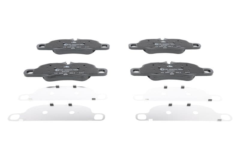 Remblokken set Voor (met een dempingskussen), past: PORSCHE 718 BOXSTER, 718 CAYMAN, 911, 911 TARGA, BOXSTER, BOXSTER SPYDER, CAYMAN 2.0-3.8 07.06-