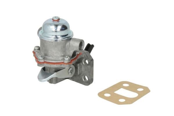 Mechanische brandstofpomp past: PERKINS, AKTIV FISCHER M 800  ALLIS CHALMERS 345  BERLIET 550K  BOSS 4/110, 4/88, 4/90, 5/5  BROOME & VADE CA2, CA3  CASE IH 475  CATERPILLAR 660P, VC60C