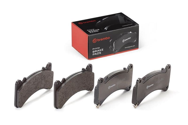 Remblokken set Voor , past: CHEVROLET SILVERADO 1500, SUBURBAN, SUBURBAN 1500, TAHOE 3.0D-6.2 01.12-