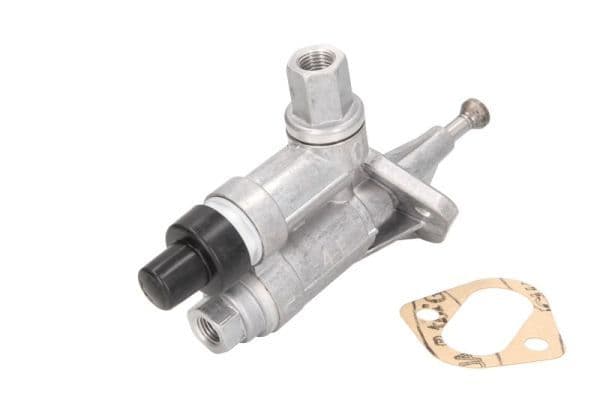 Mechanische brandstofpomp past: AG CHEM 663, 554, 664, 844, 854  CASE IH 1640E, 5140, 621, 780 C, W20E  CATERPILLAR 720 B, 720 D  CHAMPION 710, 710A  HITACHI EX165W  HYUNDAI 17, 740-3, 740TM-3