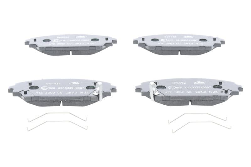 Remblokken set Voor (met extra's), past: MAZDA 3 1.5-2.0H 11.18-