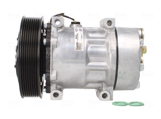 Airconditioning compressor past: RVI KERAX, PREMIUM 2  NISSAN CABSTAR, NT400 CABSTAR 10.05-