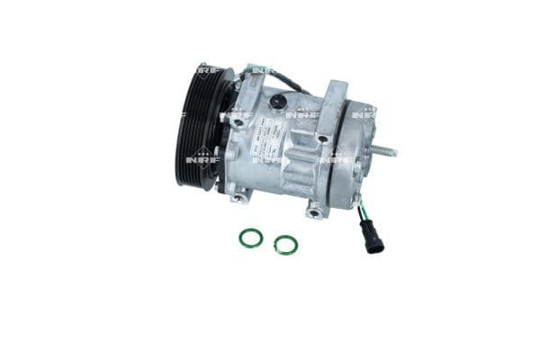 Airconditioning compressor past: DAF CF 85, XF 105 01.01-